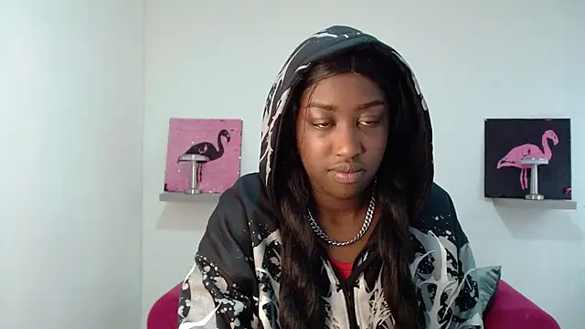 Snapshot of milykabombastik chatting on 09.18.25 milykabombastik online show from 09.18.25