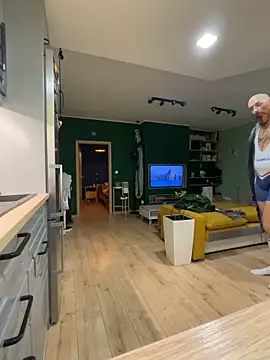 smint06 online show from 11.15.25