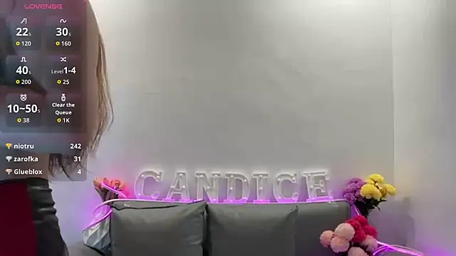 candiceempire online show from 10.26.25