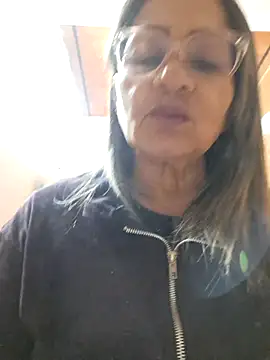 Vickysweeeettt online show from 03.21.26