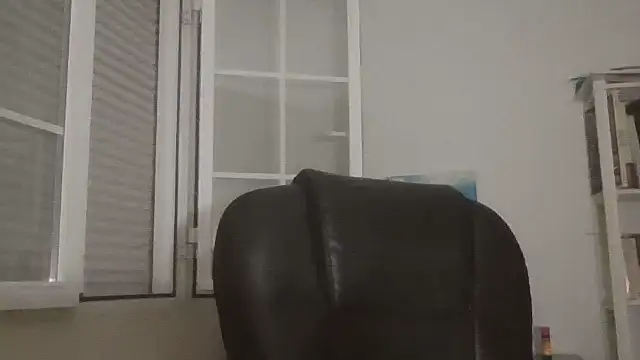 Snapshot of nataliacd chatting on 09.21.25 nataliacd online show from 09.21.25