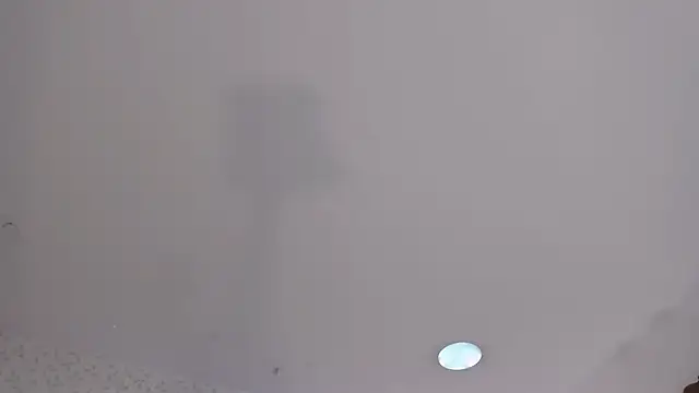 Snapshot of scarletross_ chatting on 02.24.26 scarletross online show from 02.24.26