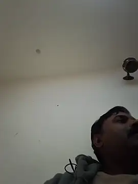 vardh033 online show from 11.16.25