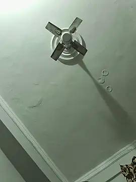 vardh033 online show from 12.16.25