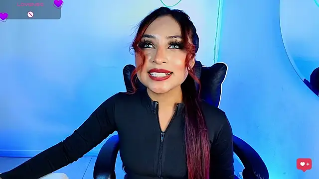 Snapshot of Naiaa_Cruz chatting on 05.21.26 Naiaa Cruz online show from 05.21.26