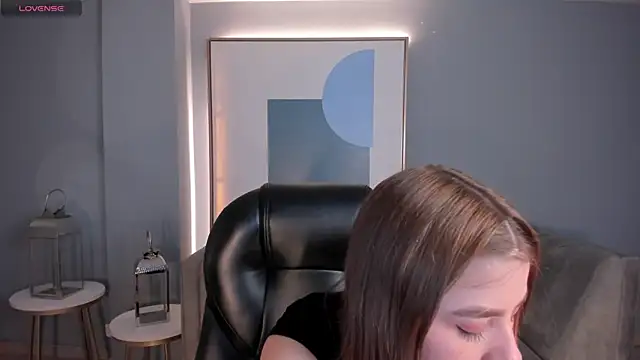 TiffannySins online show from 01.17.26