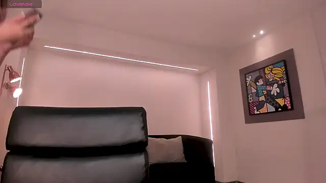 TiffannySins online show from 03.13.26