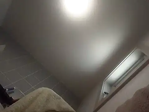 Snapshot of rivocumslut chatting on 12.21.24 rivocumslut online show from 12.21.24