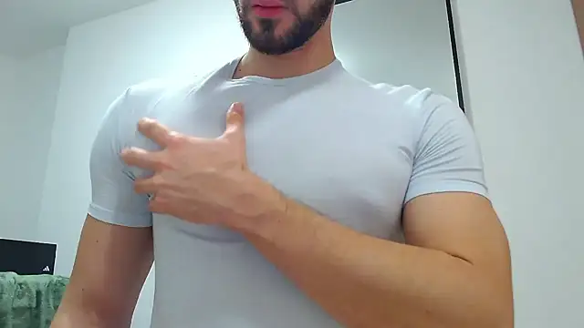 Snapshot of MARK_CHEST chatting on 10.16.25 MARK CHEST online show from 10.16.25