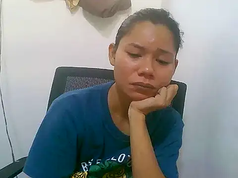 Snapshot of Sweeetgurll chatting on 06.14.26 Sweeetgurll online show from 06.14.26