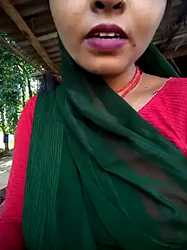 Snapshot of Monika_thakurr chatting on 06.02.26 Monika thakurr online show from 06.02.26