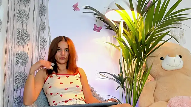 ScarlettVelour online show from 10.27.25