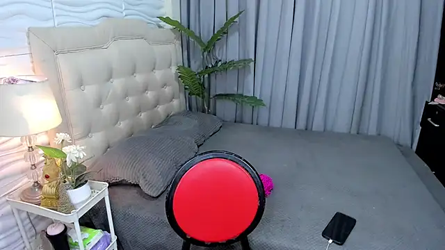 Snapshot of Patricia_Anderson chatting on 11.24.25 Patricia Anderson online show from 11.24.25