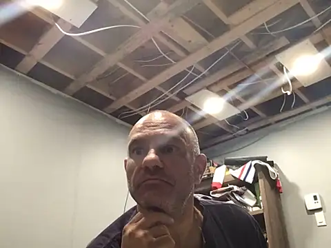 frankyjones8989 online show from 10.27.25