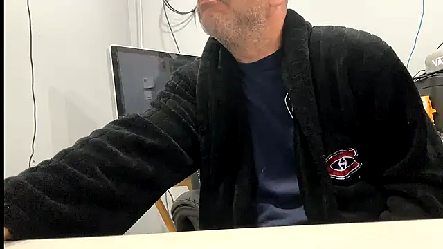 frankyjones8989 online show from 12.05.25