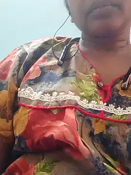 Snapshot of hotmahitha chatting on 06.04.26 hotmahitha online show from 06.04.26