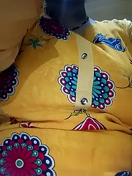 Snapshot of angry_couplez chatting on 01.06.26 angry couplez online show from 01.06.26