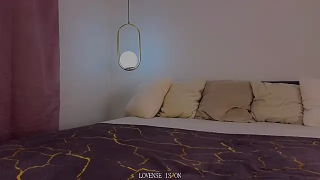 BritniBers online show from 12.16.25