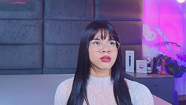 Slenna Moon online show from 02.13.26