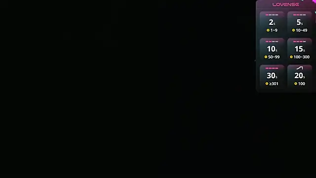 Snapshot of Zahra_milks chatting on 11.17.25 Zahra milks online show from 11.17.25