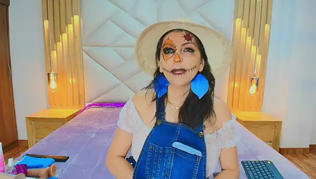 allie pearl online show from 10.31.25