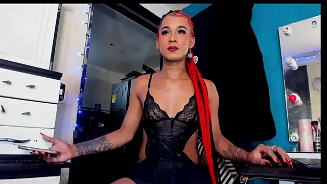 Snapshot of dreams_of_bonny chatting on 11.10.25 dreams of bonny online show from 11.10.25