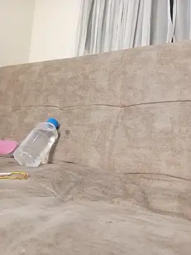 Marian Zeller online show from 10.20.25