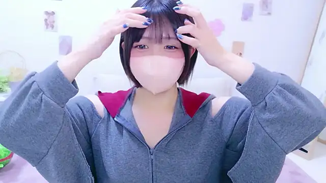 Hinata Sun online show from 05.25.26