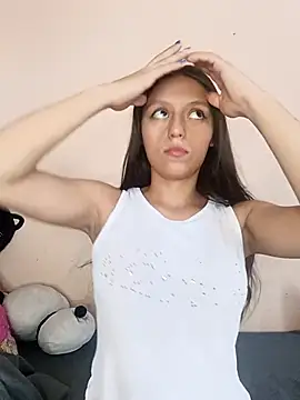 Snapshot of Lahila_ chatting on 02.12.26 Lahila online show from 02.12.26