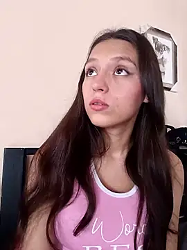 Snapshot of Lahila_ chatting on 02.17.26 Lahila online show from 02.17.26