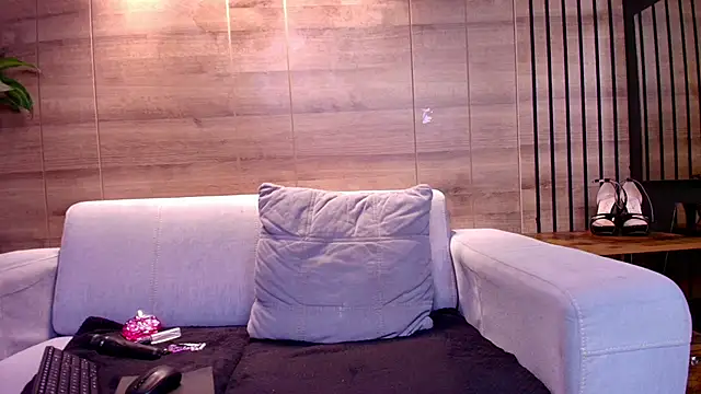 Susyhot  online show from 02.27.26