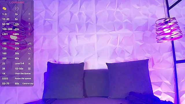 Susyhot  online show from 04.13.26