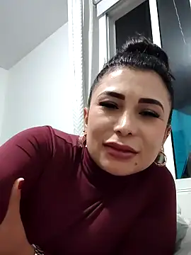 mia mancinii online show from 05.18.26