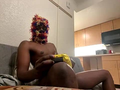 Snapshot of hungdrew9 chatting on 11.09.25 hungdrew9 online show from 11.09.25