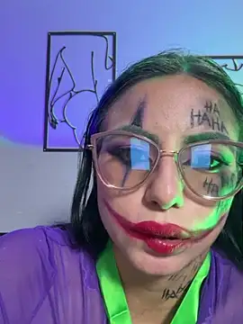 Clawd hot online show from 10.12.25