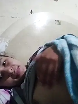 Snapshot of marisolcardona chatting on 10.13.25 marisolcardona online show from 10.13.25