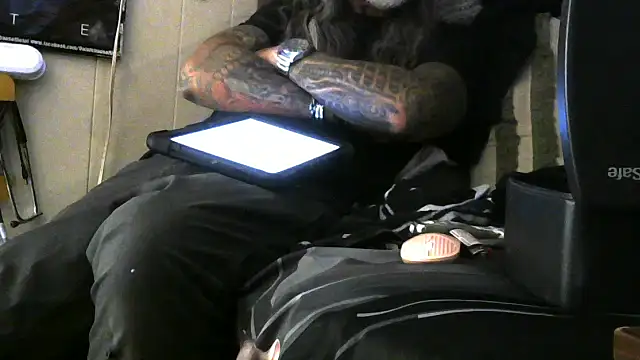 crassanova online show from 04.22.26