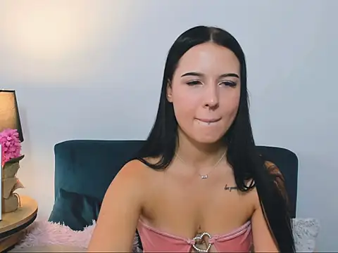 TaliaAdorable online show from 09.13.25