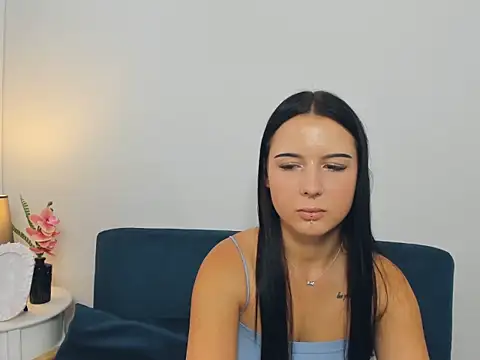 TaliaAdorable online show from 09.22.25