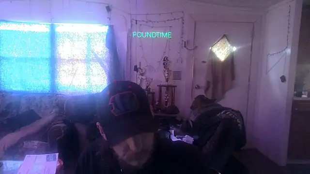 Poundtown1226 online show from 01.07.26