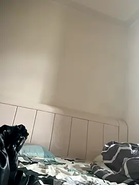 mmoo99770 online show from 12.02.25