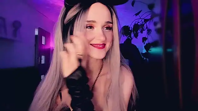 MistressJolie online show from 10.25.25