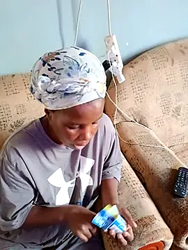 sweetdebbiexxxx online show from 12.18.25