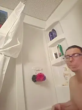 Eyelisss online show from 11.25.25