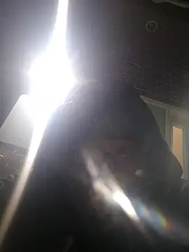 Eyelisss online show from 12.01.25