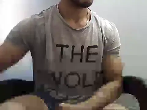 Snapshot of ahmedluxor1 chatting on 10.15.25 ahmedluxor1 online show from 10.15.25