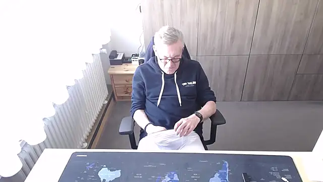 Snapshot of randyandy67 chatting on 01.11.26 randyandy67 online show from 01.11.26