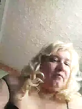 GlamMilena online show from 03.13.25