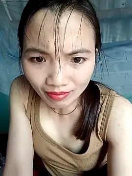 ngan-cute online show from 10.19.25