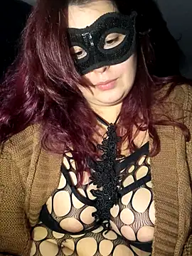 Saphyra Secret online show from 10.19.25